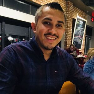 Meet your Posher, Luis